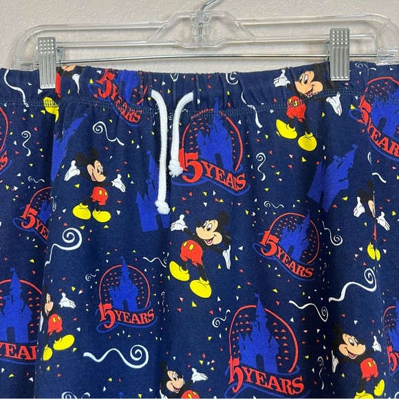 Walt Disney Vault Collection 15th Anniversary Printed Mickey Mouse Skirt 1X - Picture 2 of 3